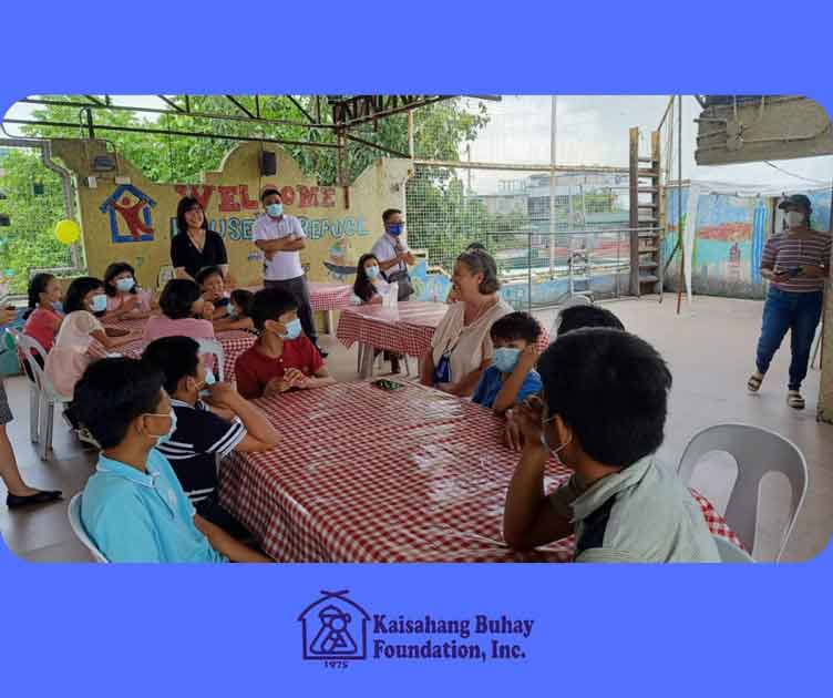 Holt International Children’s Services Visits Philippine Partners