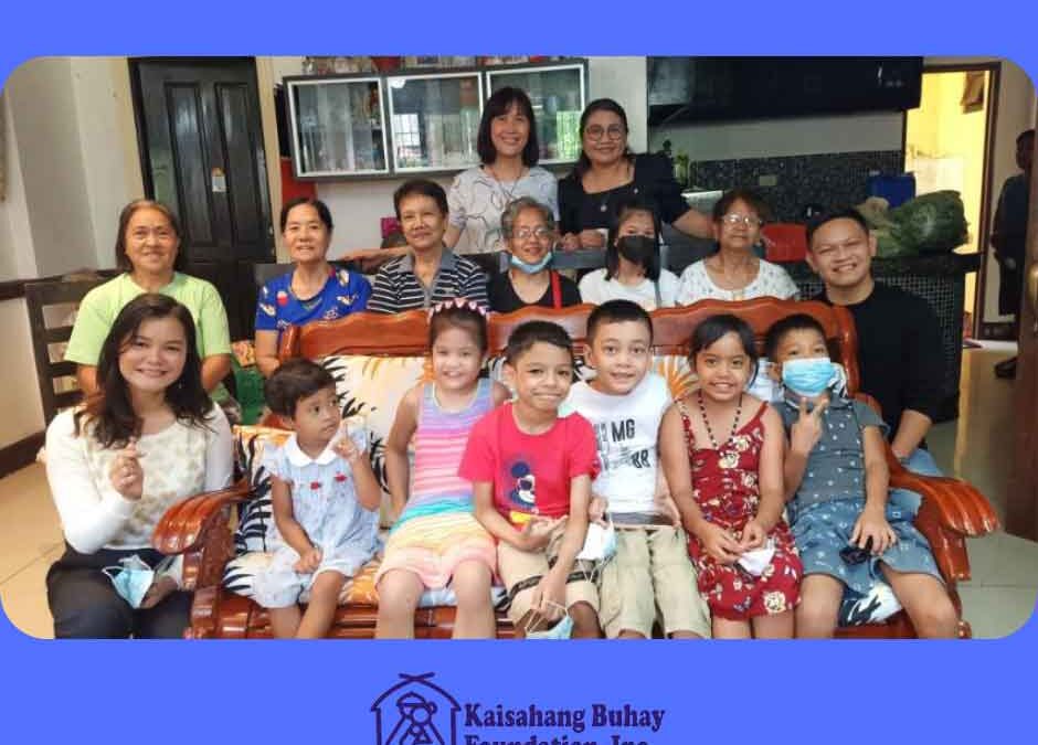 Holt Officer visits KBF Foster Families in Antipolo