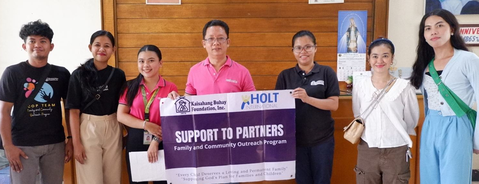 KBF Distributes Materials to EAS Partner Schools & Organizations!