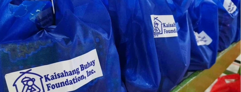 Christmas Gift-giving Event in Malabon